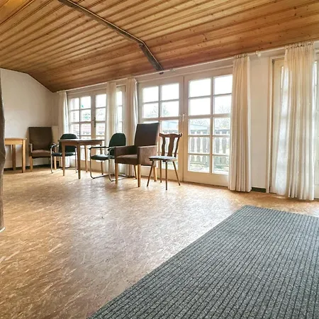 Groot - 10 Personen - 4 Slaapkamers - Perfect Voor Teams & Monteurs - * Friedeburg (Lower Saxony)