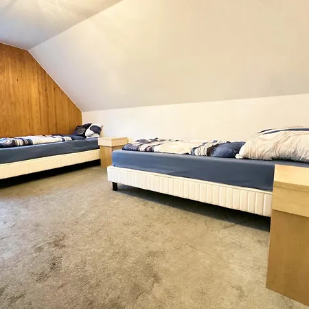Groot - 10 Personen - 4 Slaapkamers - Perfect Voor Teams & Monteurs -
