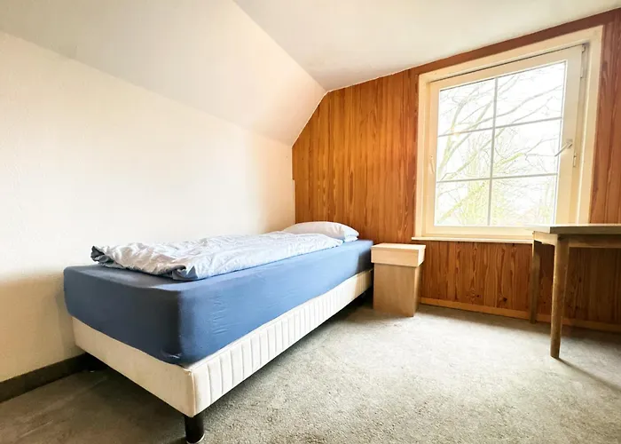 公寓 Groot - 10 Personen - 4 Slaapkamers - Perfect Voor Teams & Monteurs - *