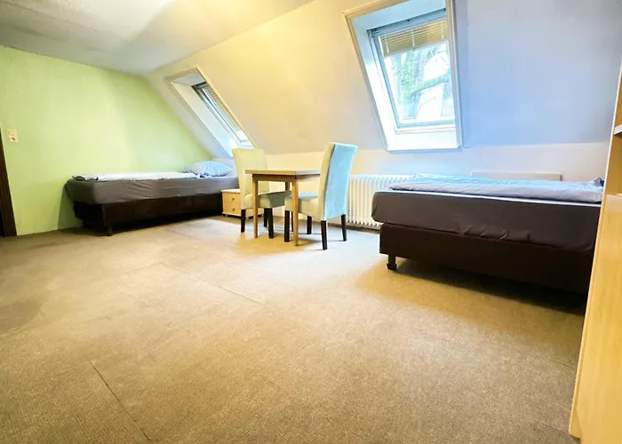 Groot - 10 Personen - 4 Slaapkamers - Perfect Voor Teams & Monteurs - * Friedeburg (Lower Saxony)